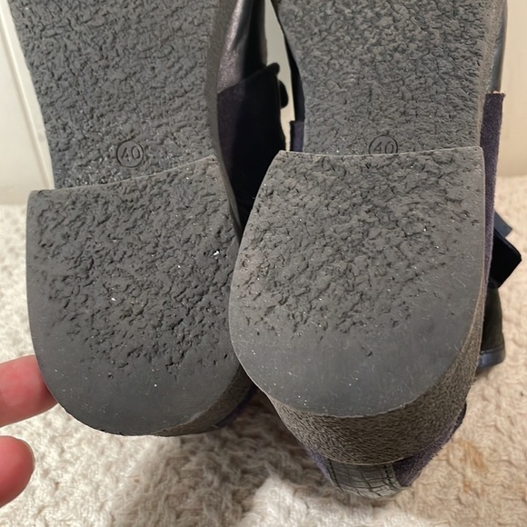 Casta Navy Blue Suede/Leather Velvet Lace Up Side ZipperTextured Rubber Sole - Picture 8 of 11